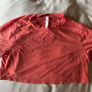 Lululemon Athletica Logo all yours cropped tee